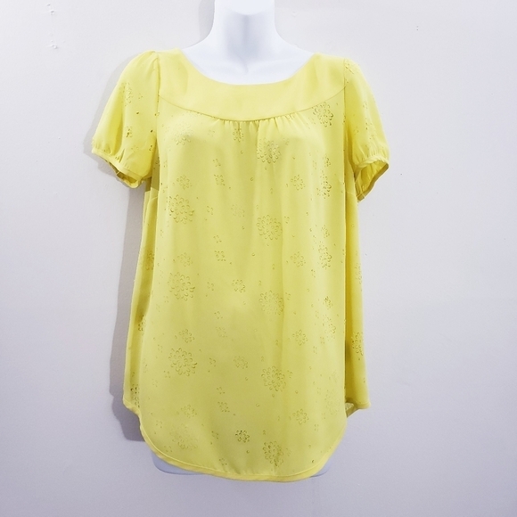 Vanessa Virginia Anthropologie Laser Cut Eyelet Sunny Yellow Top - Picture 8 of 8